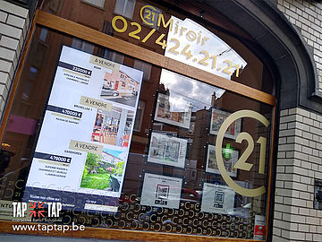 Écran vitrine pour agence immobilière TAPTAP