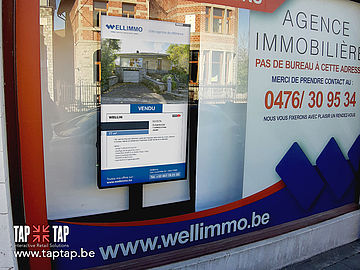 Écran vitrine pour agence immobilière TAPTAP